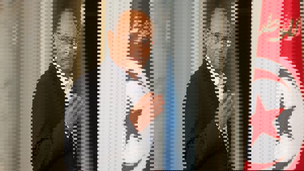 المنصف المرزوقي يحرض التونسيين على العصيان المدني