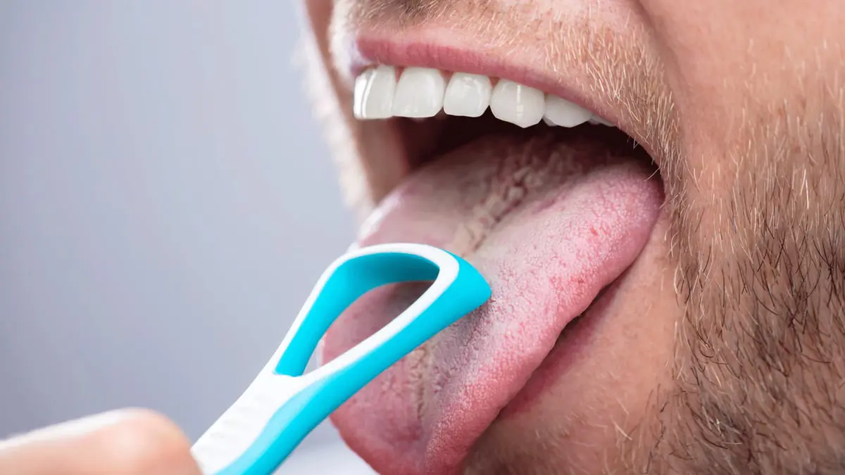 5 فوائد مذهلة لتنظيف اللسان.. تعرف إليها