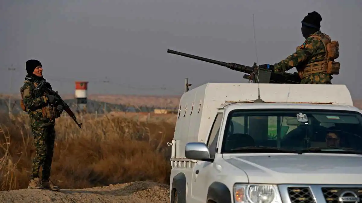 العراق.. مقتل عنصر من "الحشد الشعبي" قرب الحدود مع سوريا