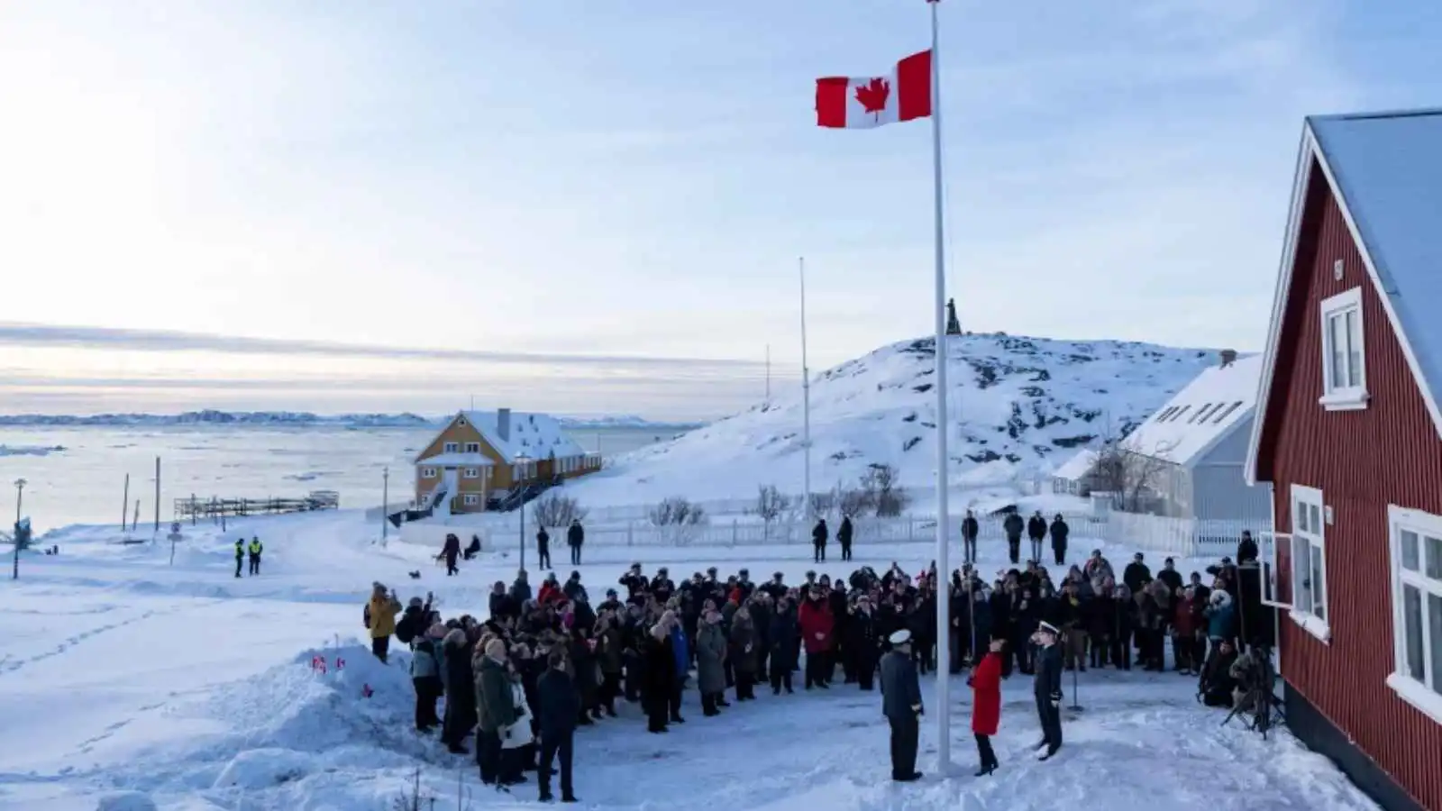 رسائل سياسية وراء افتتاح قنصليتي كندا وفرنسا في غرينلاند