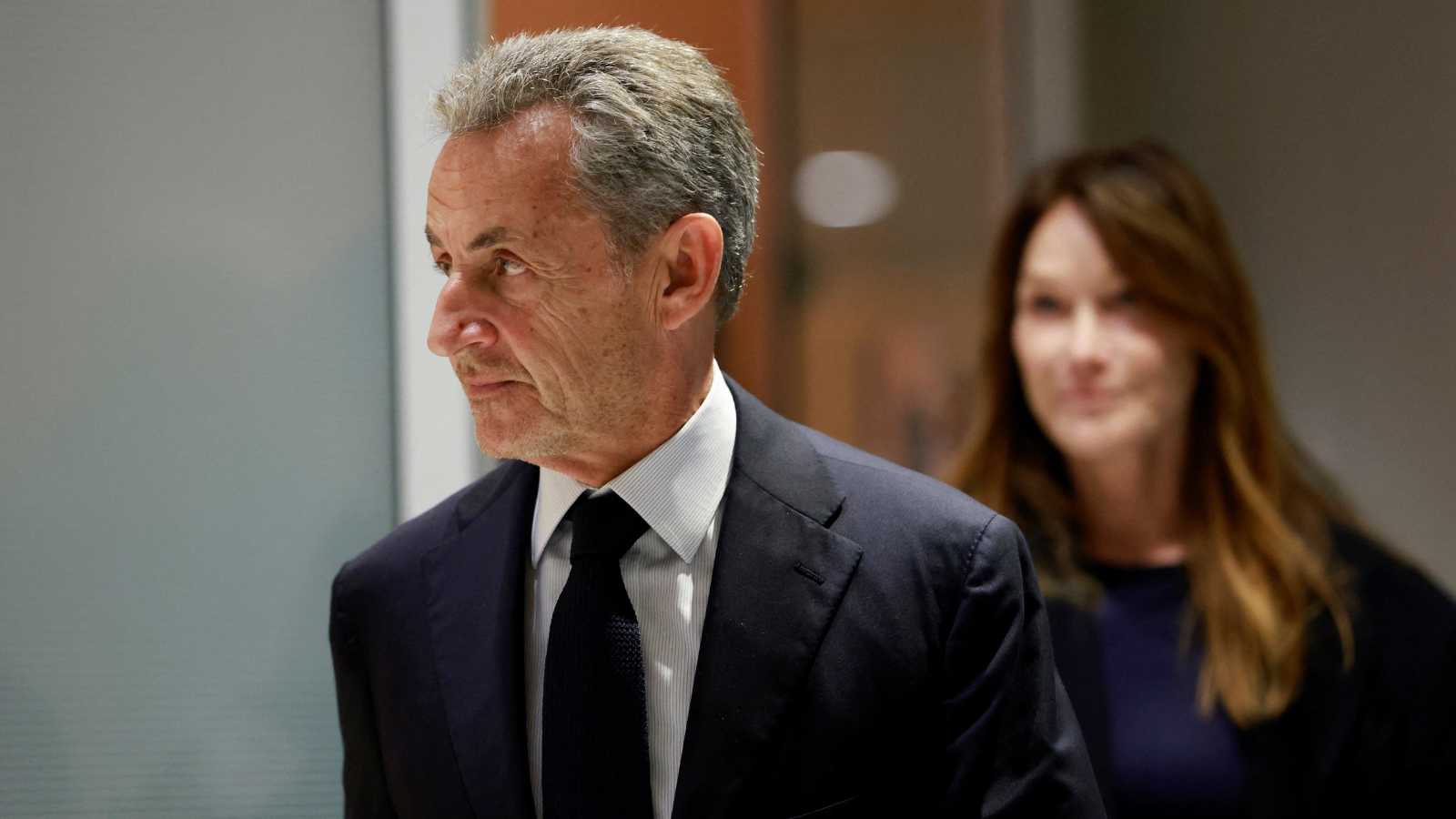 بعد خروجه من السجن.. ما الذي ينتظر ساركوزي في الأسابيع المقبلة؟