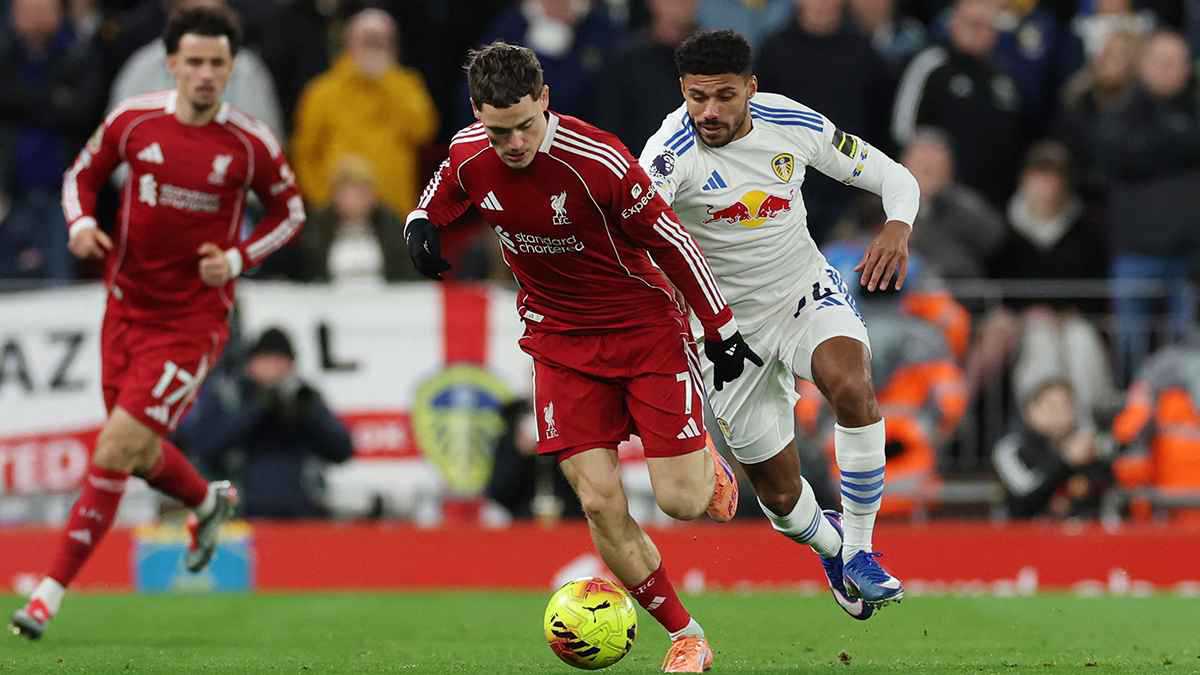 بث مباشر لمباراة ليفربول ضد ليدز يونايتد بالدوري الإنجليزي