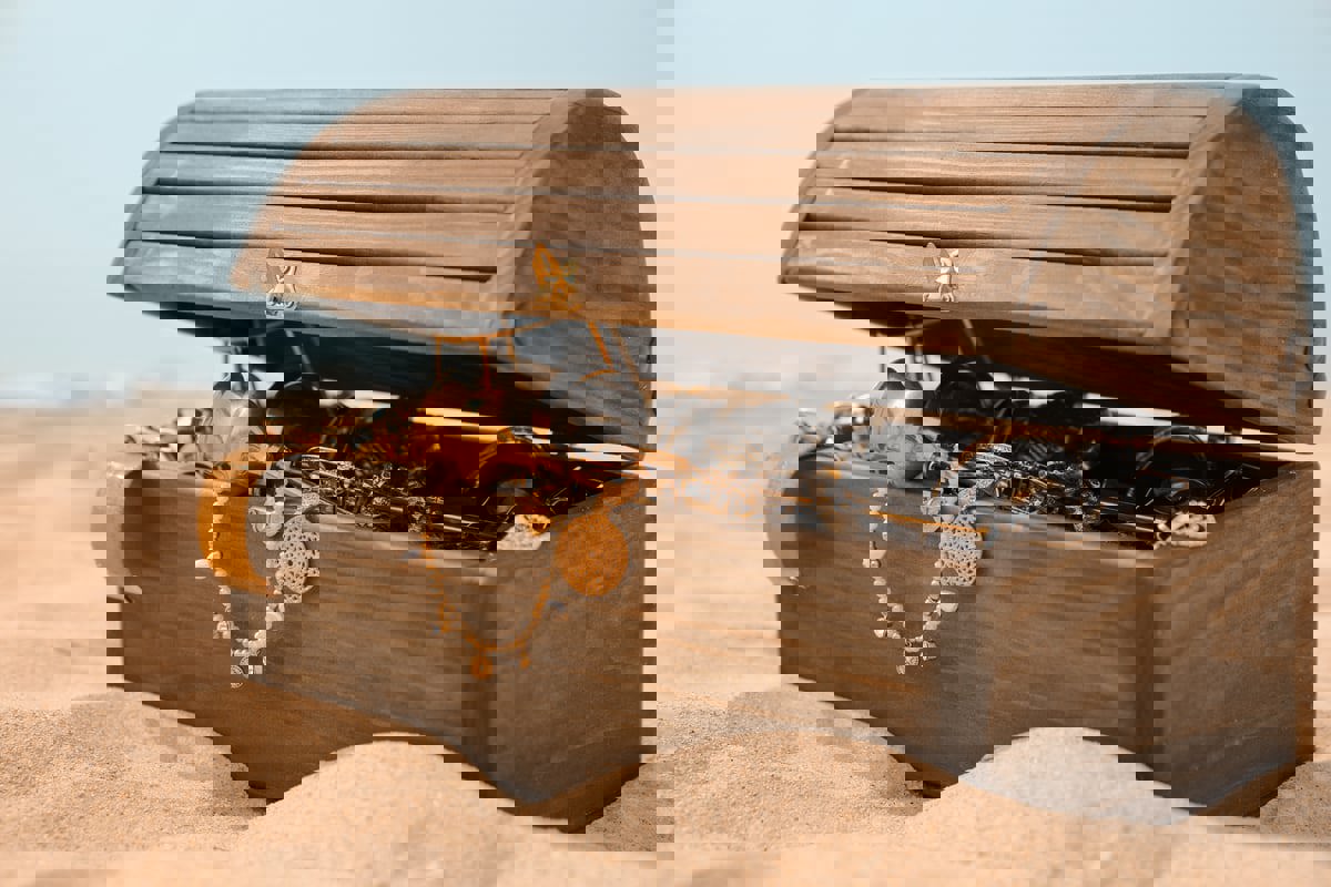 عمرها 20 قرنا.. العثور على مجوهرات ذهبية من ثقافة "غامضة" في كازاخستان