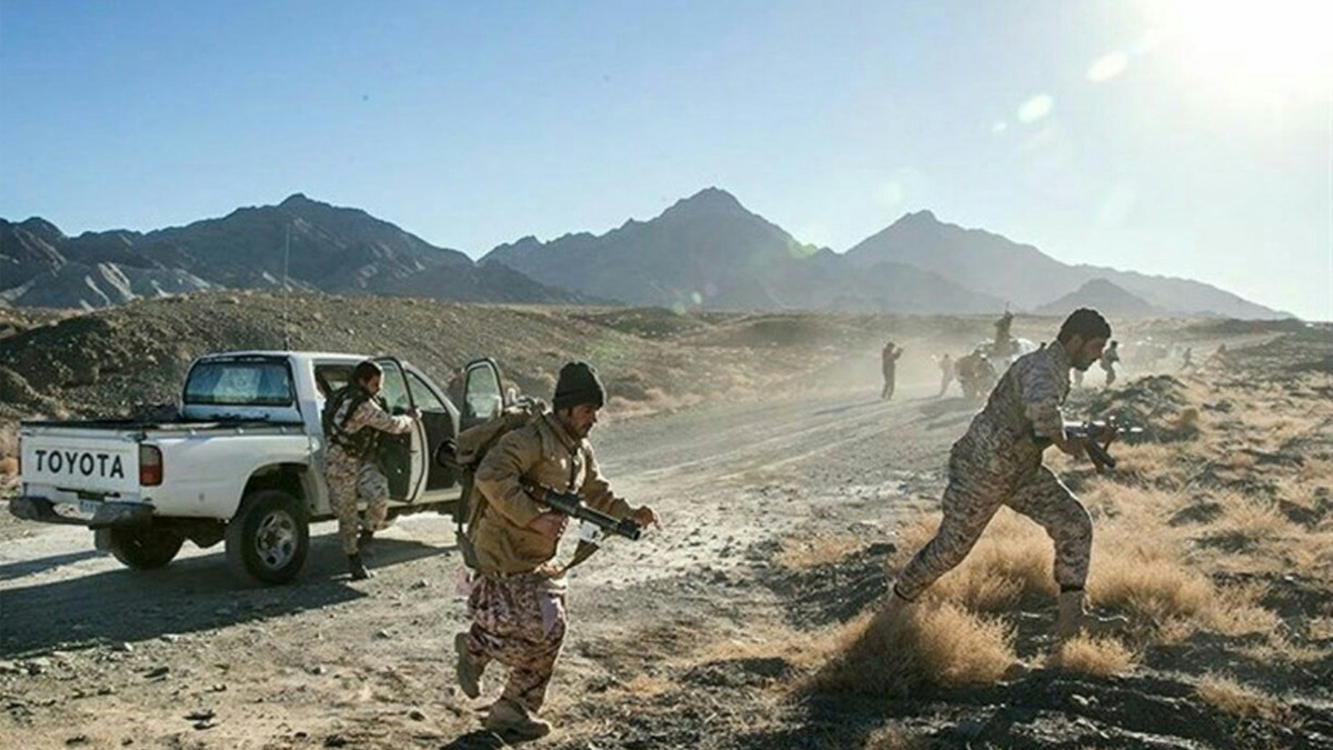 مقتل رجلي أمن في هجوم مسلح غرب إيران