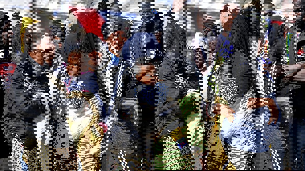 مسؤول: مهاجرون أفارقة في تونس تلقوا تحويلات بمليار دولار هذا العام
