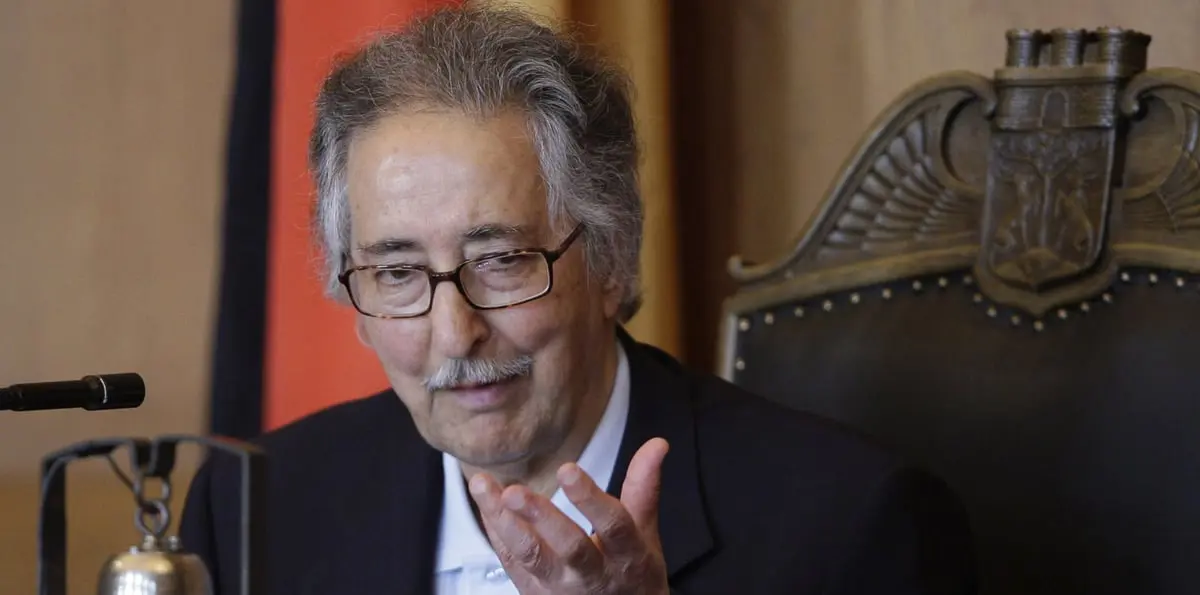 أول رئيس لإيران بعد الثورة: خامنئي أصبح مساعدًا لنتنياهو