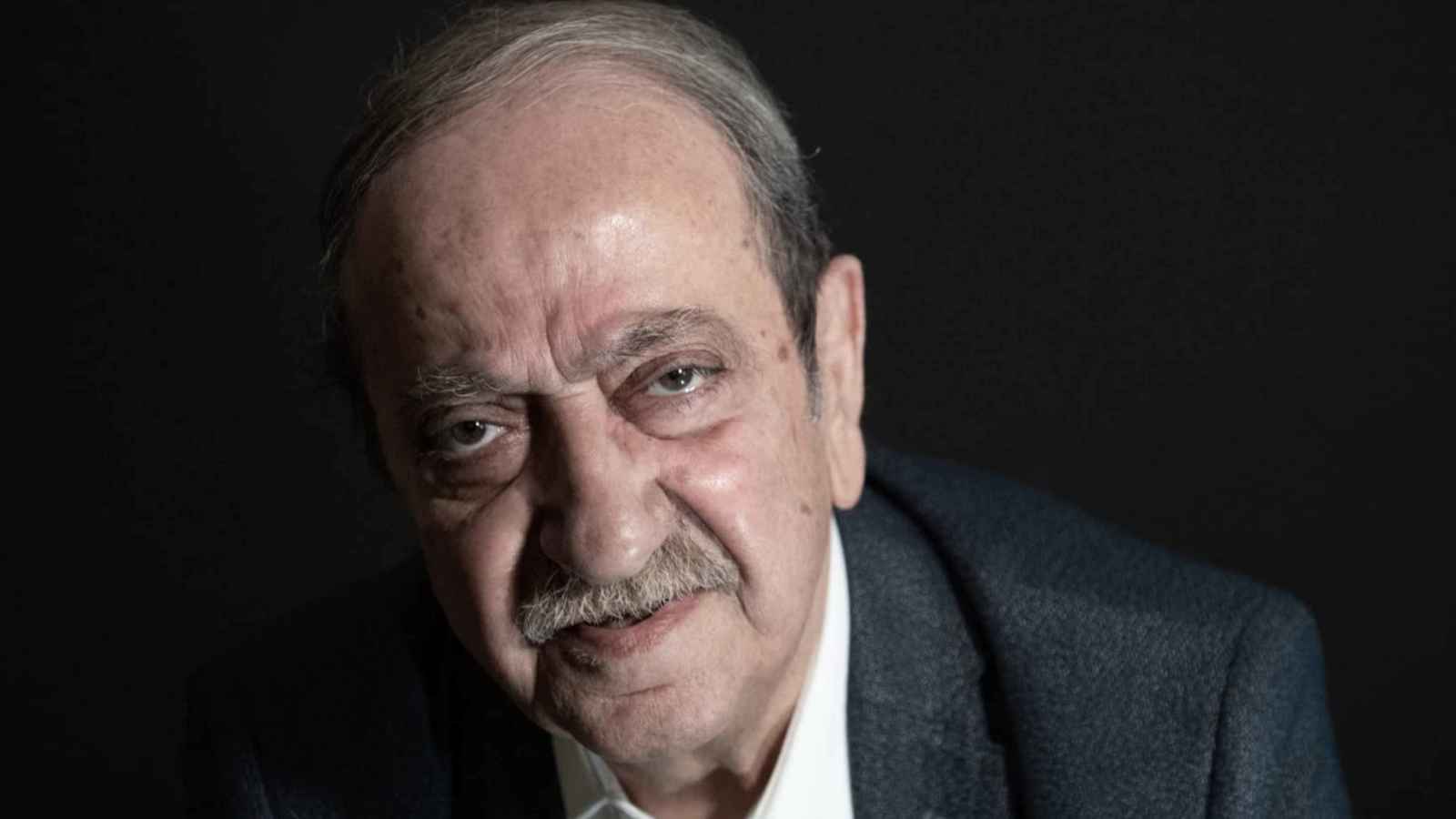 دون استقبال.. دريد لحام يعود لسوريا بأول ظهور منذ سقوط الأسد (فيديو)