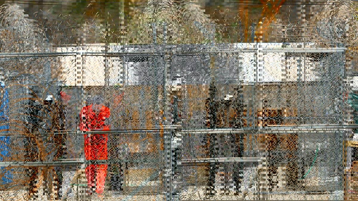 ليتوانيا تدفع 100 ألف يورو لفلسطيني مشتبه بانتمائه للقاعدة بعد سجنه على أراضيها