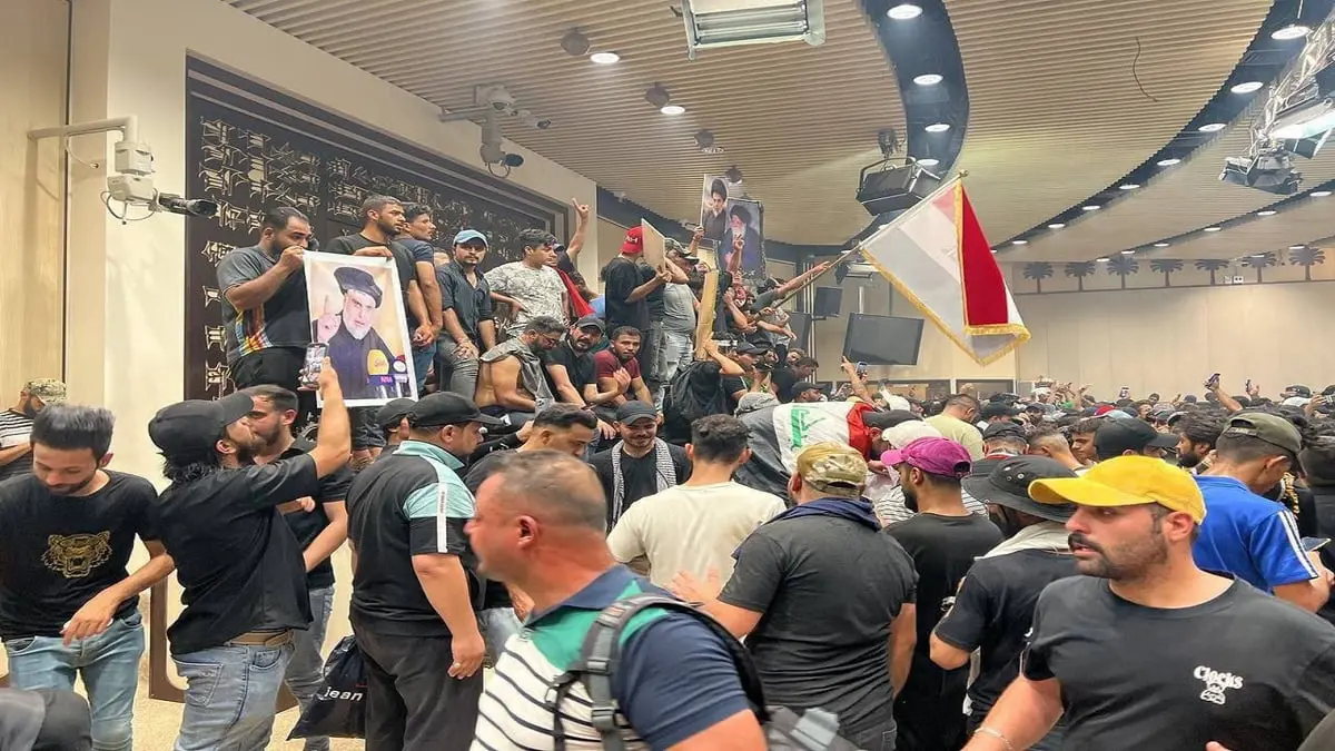 بعثة الأمم المتحدة في العراق تدعو لإيجاد "حلول عاجلة للأزمة"