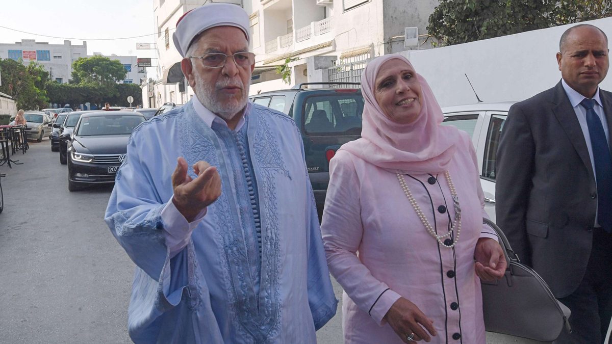 بعد سقوط مورو.. قيادي بحركة النهضة التونسية يدعو إلى رحيل الغنوشي