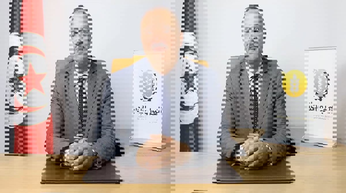 منشق عن "النهضة".. المكي أميناً عاماً لحزب "العمل والإنجاز" في تونس