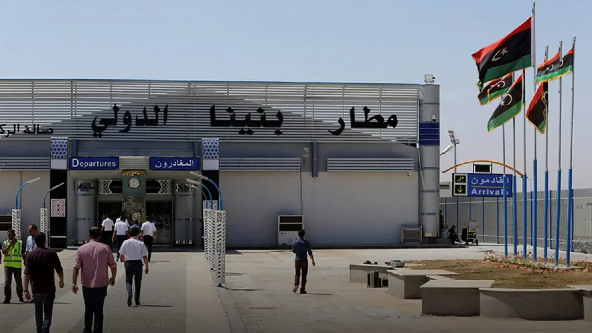 بعد انقطاع لأكثر من عام.. تسيير أول رحلة جوية بين طرابلس وبنغازي
