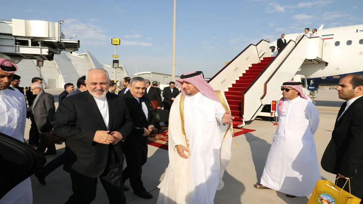 ظريف يزور الدوحة بعد محادثات بين روحاني وأمير قطر بشأن الخليج