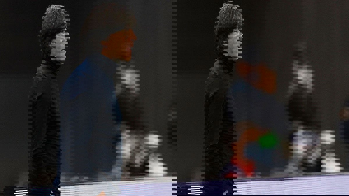 بيرهوف: لوف مستمر في تدريب ألمانيا رغم الهزيمة بسداسية أمام إسبانيا