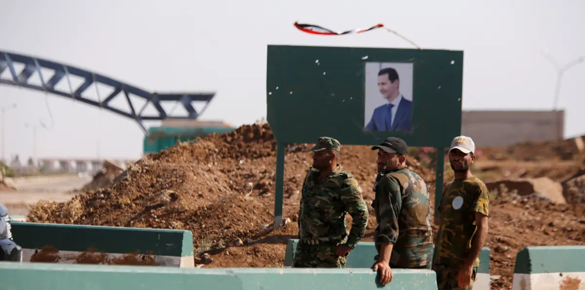 المرصد: الجيش السوري يقصف مناطق في إدلب تمهيدًا لشن هجوم أوسع