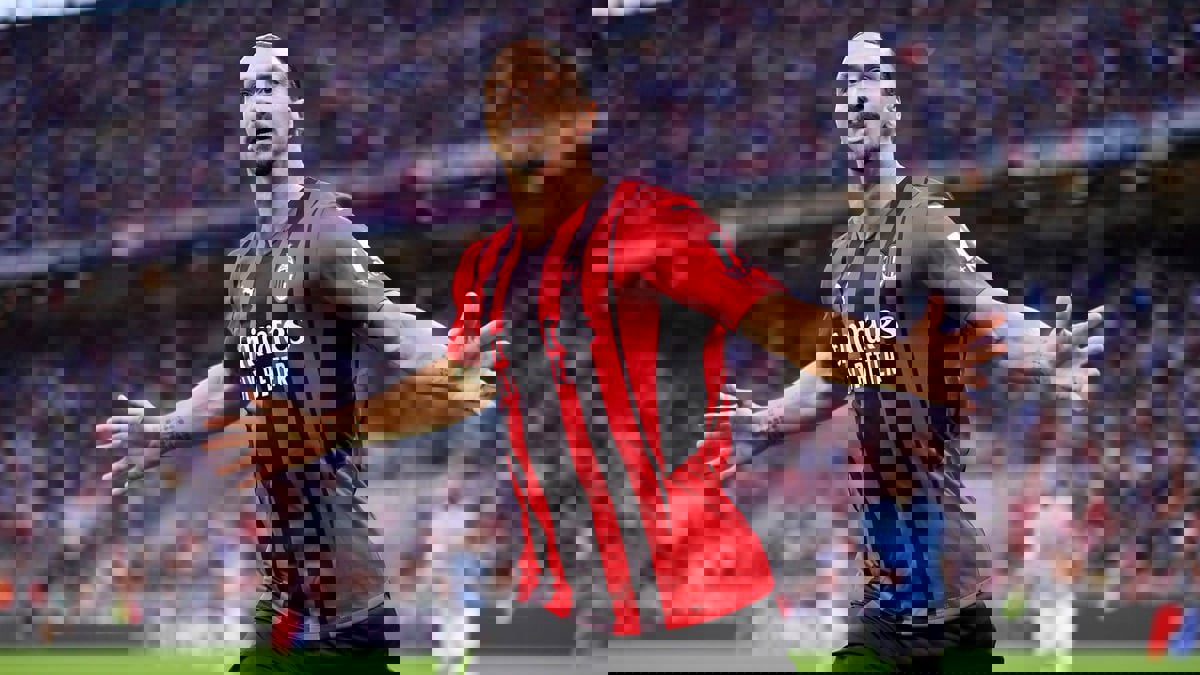 رسميا.. ميلان يجدد عقد زلاتان إبراهيموفيتش