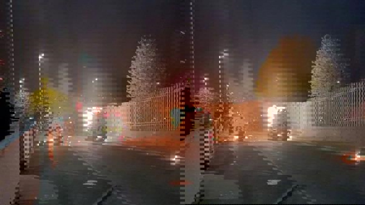 مقتل امرأة بعد إطلاق أعيرة نارية في أعمال شغب بإيرلندا الشمالية