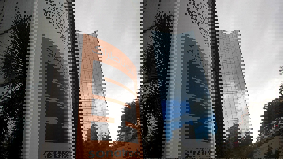 "سوناطراك" الجزائرية تنفي انسحابها من ليبيا