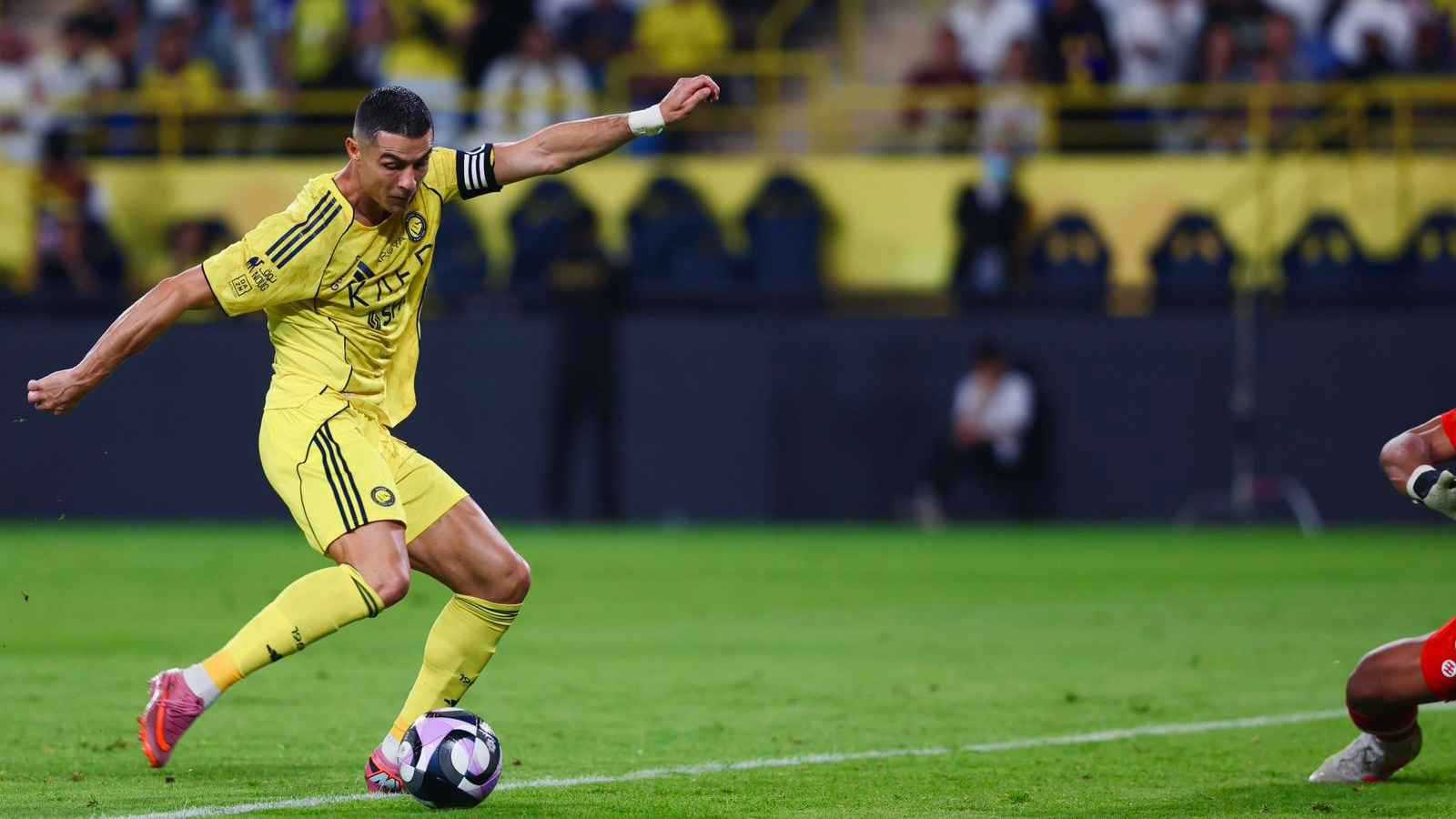 بعد هدفيه في الفيحاء.. ما ترتيب كريستيانو رونالدو بين هدافي النصر على مر التاريخ