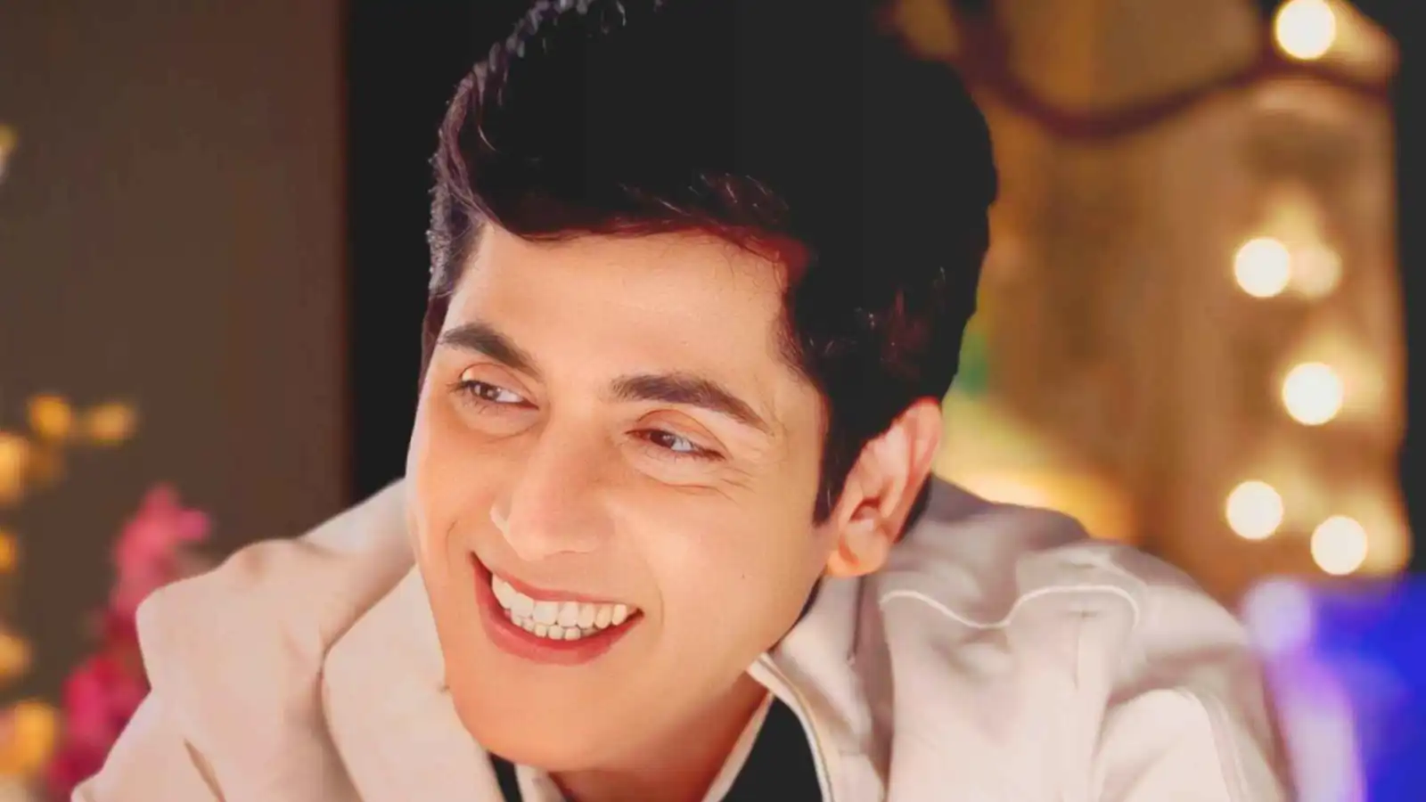 آصف شيخ يكشف سر نجاحه في تجسيد الشخصيات النسائية