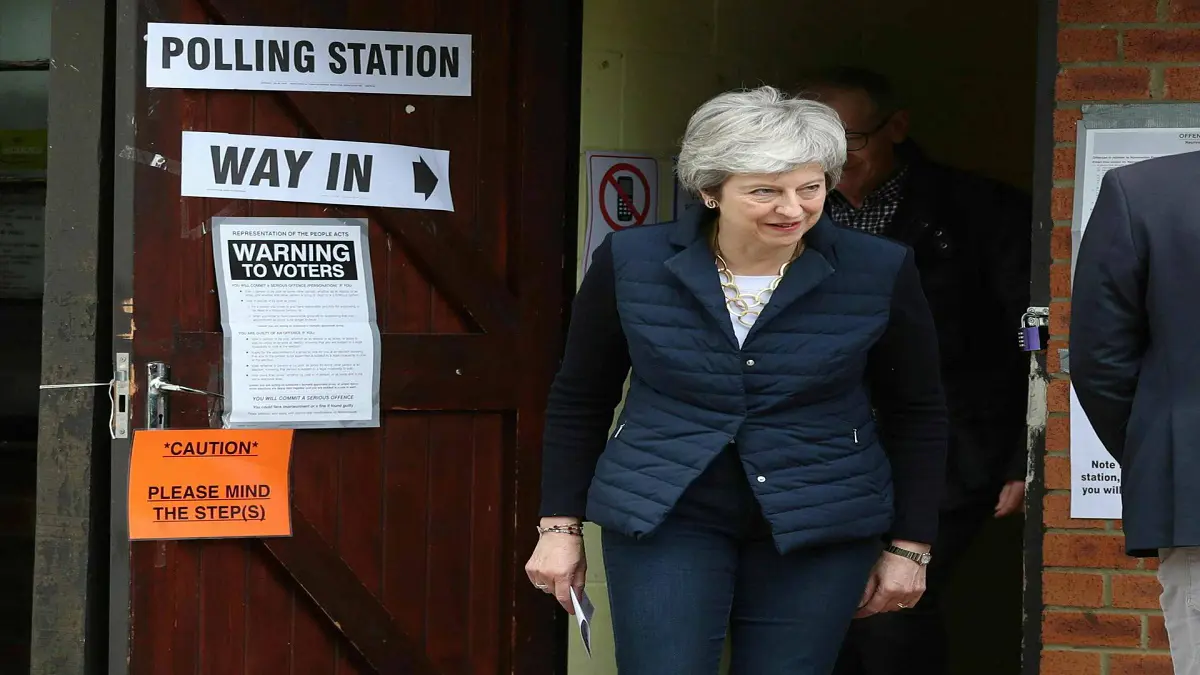 نتائج أولية: الناخبون يعاقبون الحزبين الرئيسيين في بريطانيا بسبب البريكست