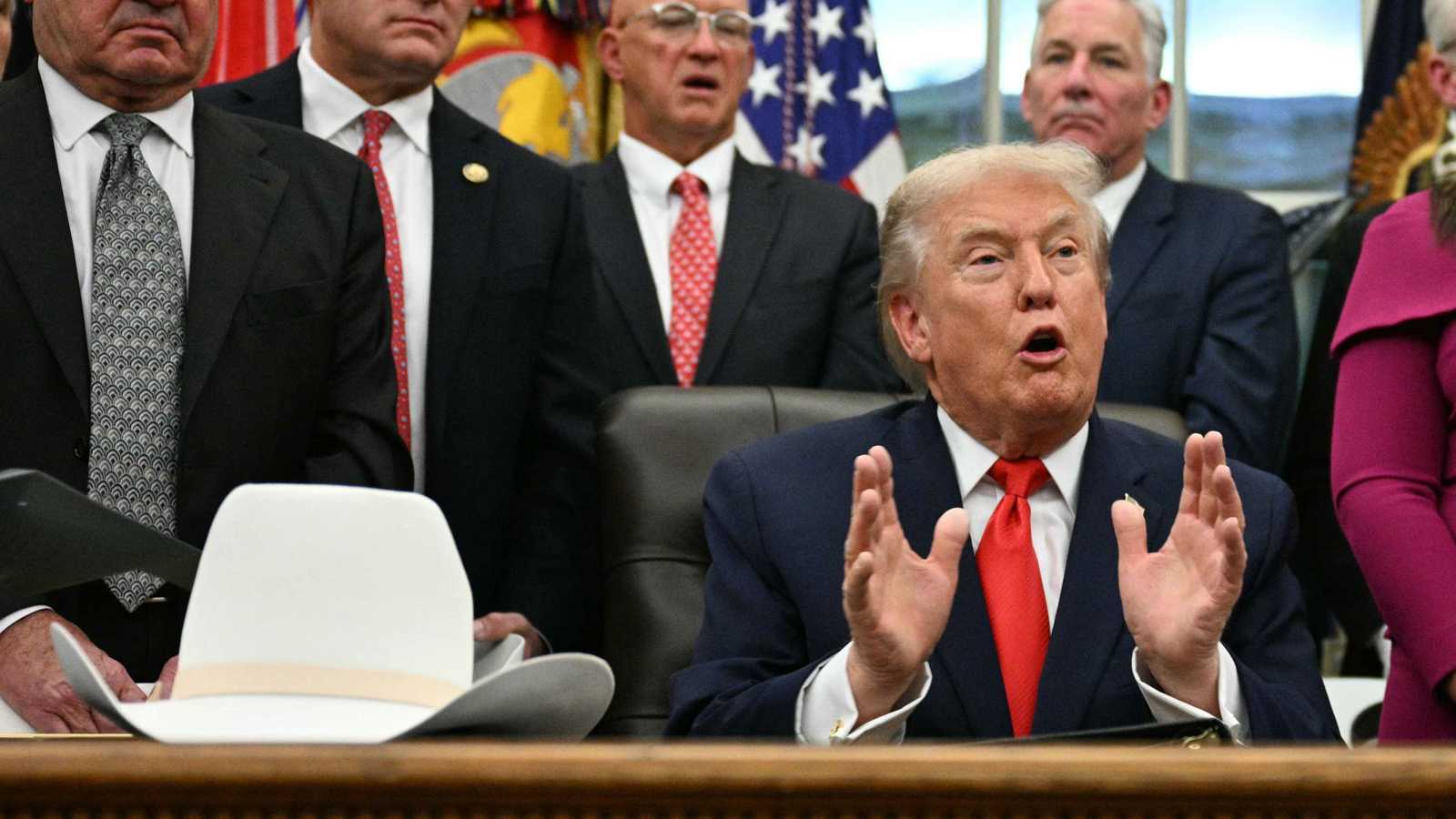 ترامب ينعى 3 أمريكيين قُتلوا في كمين وسط سوريا