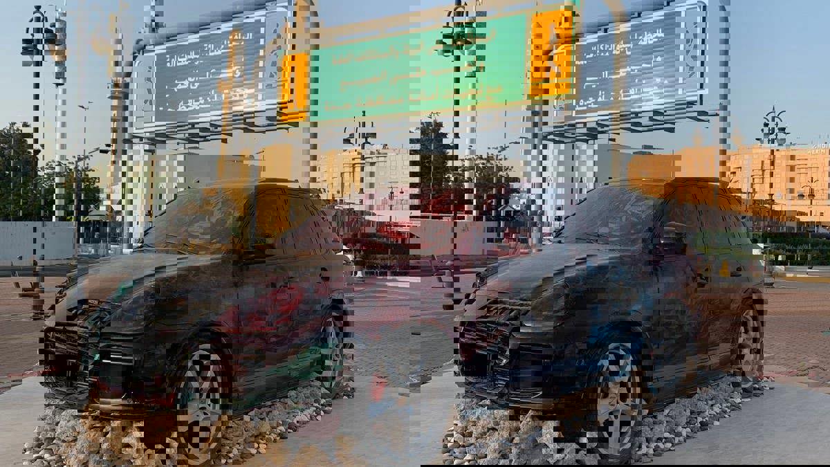 مجسمات جمالية للفنانة السعودية شاليمار الشربتلي تثير انتقادات واسعة