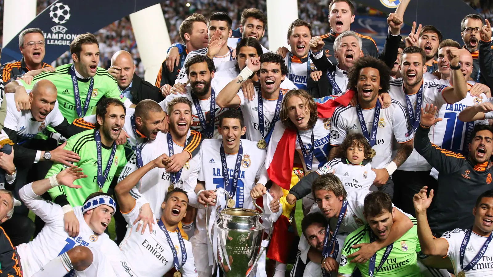 أسطورة ريال مدريد يترك أوروبا ويعود للدوري الأرجنتيني (صور)