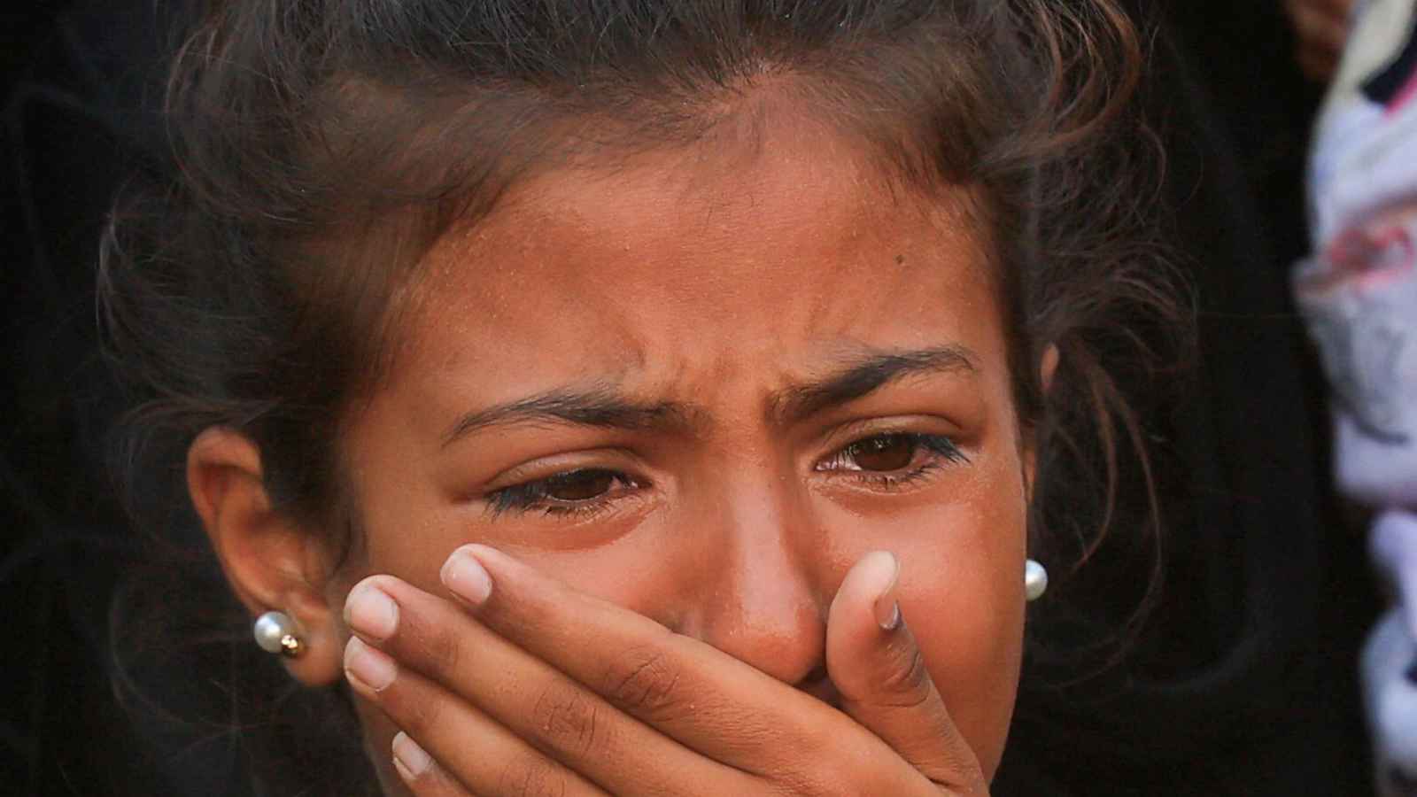 نازحون ومنتظرو مساعدات.. عشرات الضحايا في قصف إسرائيلي على غزة