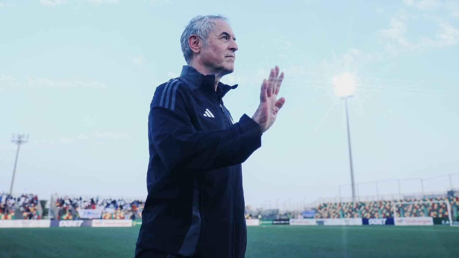 إهدار مال عام.. تعليق ناري من مدحت شلبي على فضيحة عقد كولر مع الأهلي (فيديو)