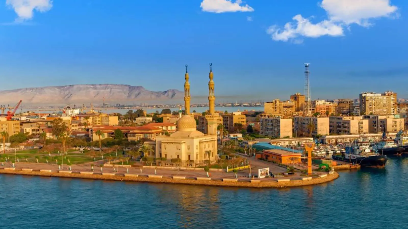 مصر.. كشف تفاصيل "جريمة الطلبة" في بورسعيد