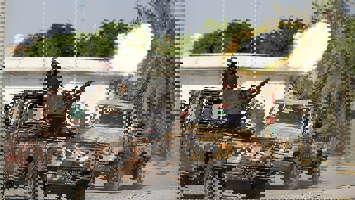 آخر تطورات معركة طرابلس.. الجيش الليبي يغير تمركزاته العسكرية