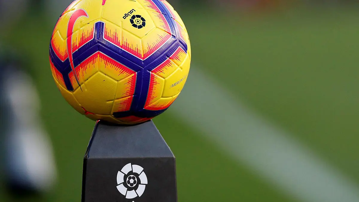 أرقام خرافية في الميركاتو الصيفي.. 240 صفقة بملياري يورو.. والدوري الإسباني يتصدر السباق