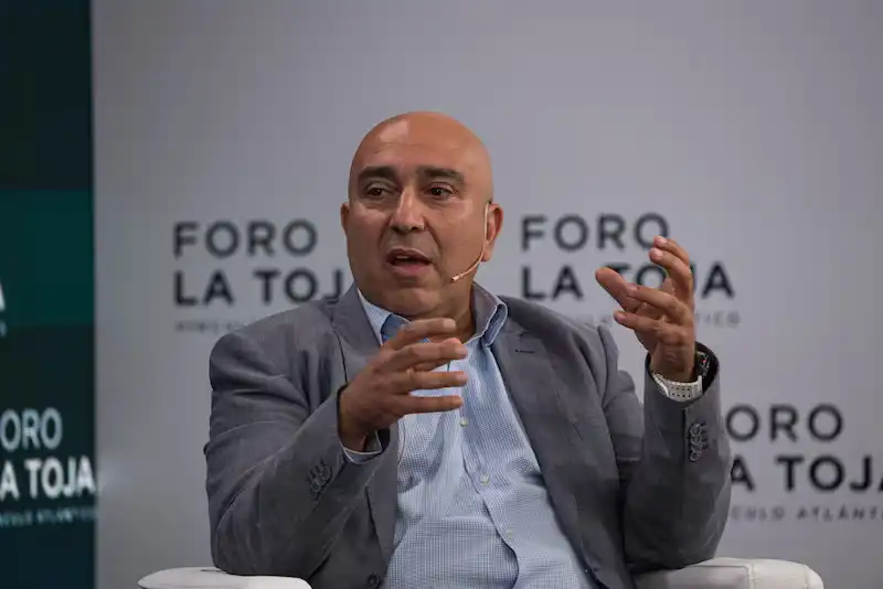 الناشط الفلسطيني سامر سنجلاوي