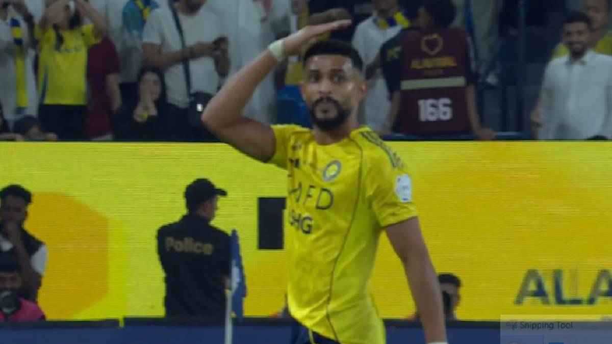 اعتذار وقبلة.. انتهاء أزمة عبدالإله العمري مع جمهور النصر السعودي (فيديو)