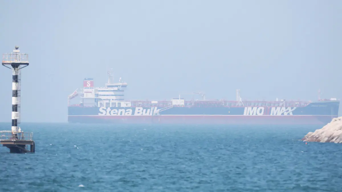 الناقلة البريطانية "ستينا إمبيرو" ترسو في دبي (فيديو)