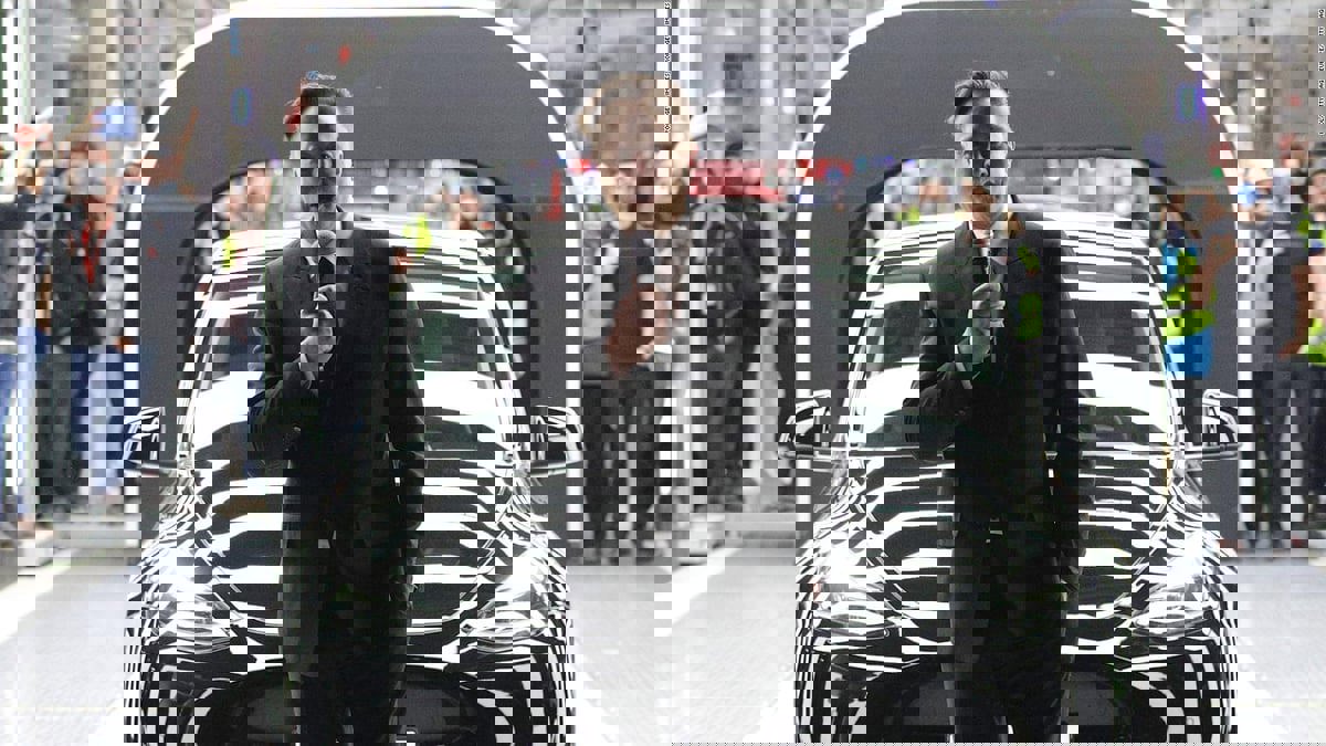 تقرير: "تسلا" مستمرة في التوظيف رغم قرار ماسك بوقفه