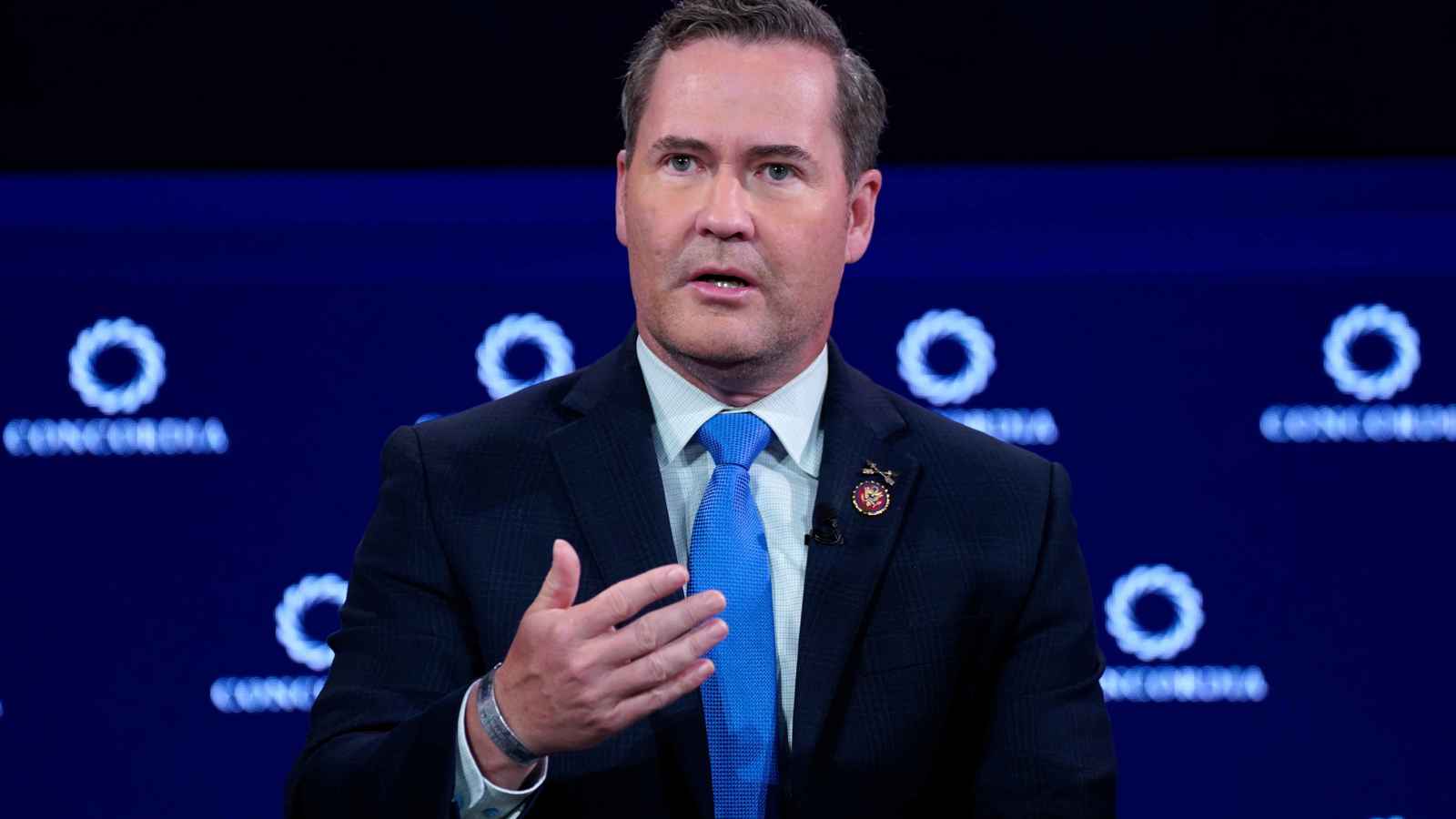 اتهمها بالانحراف عن مهامها.. والتز يتعهد بجعل الأمم المتحدة "عظيمة مجددا"