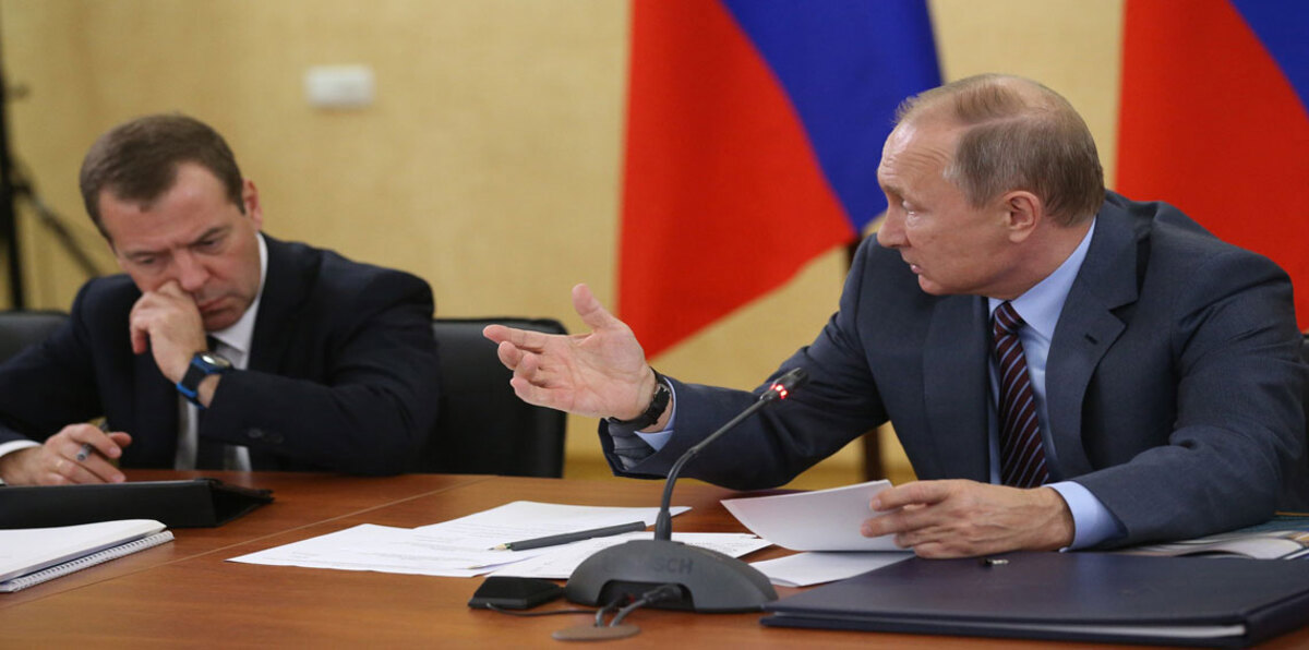 بوتين يعرض مجددًا تعيين مدفيديف رئيسًا للوزراء‎