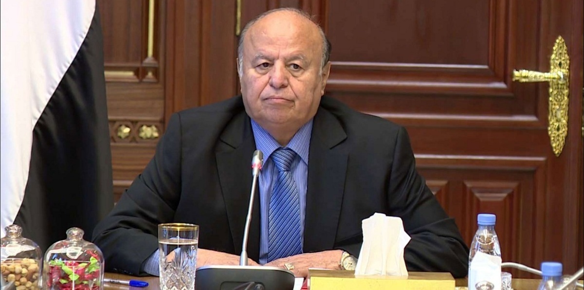 الرئيس اليمني يقيل محافظ البيضاء بسبب صلته بتنظيم القاعدة