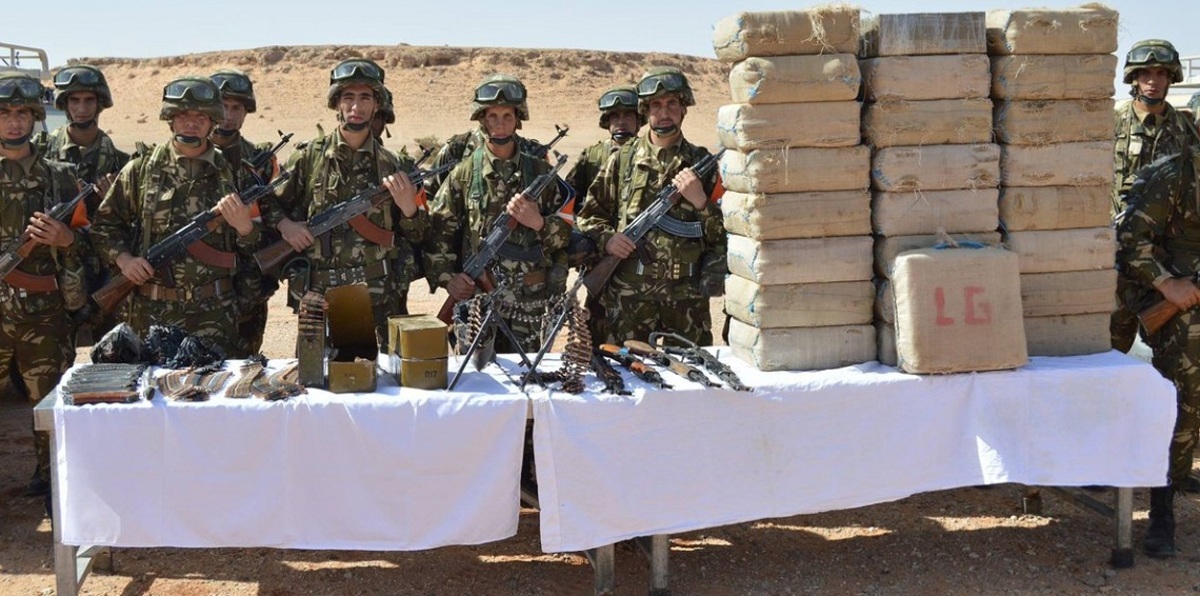 الجزائر.. قضية "المخدرات البرازيلية" تطيح بمسؤولين بارزين