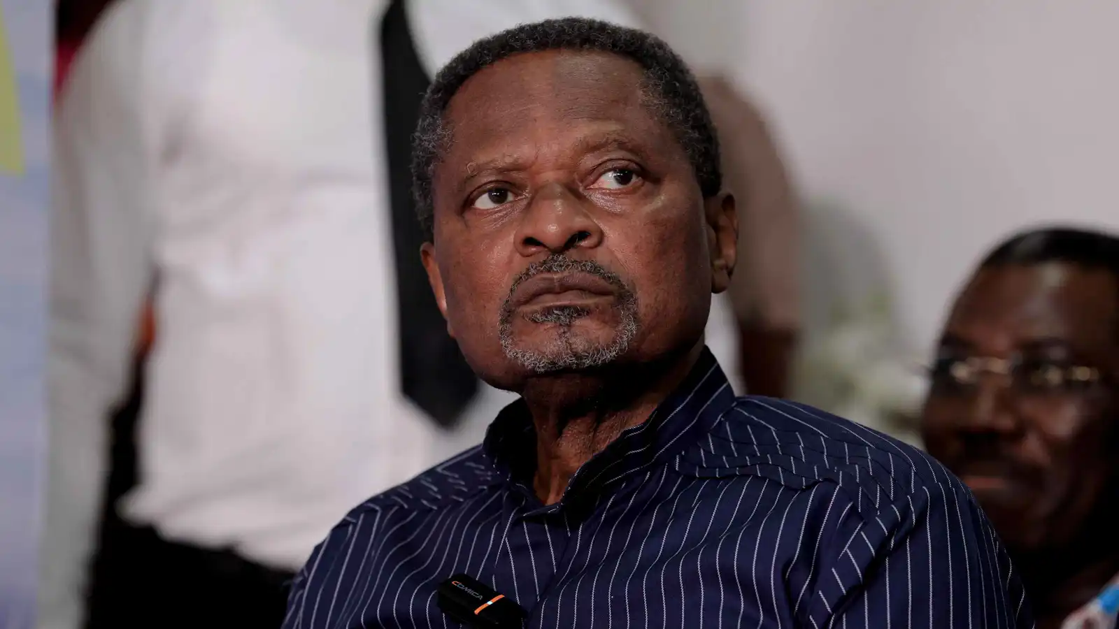 وفاة زعيم المعارضة الكاميروني أنيسيت إيكاني أثناء احتجازه