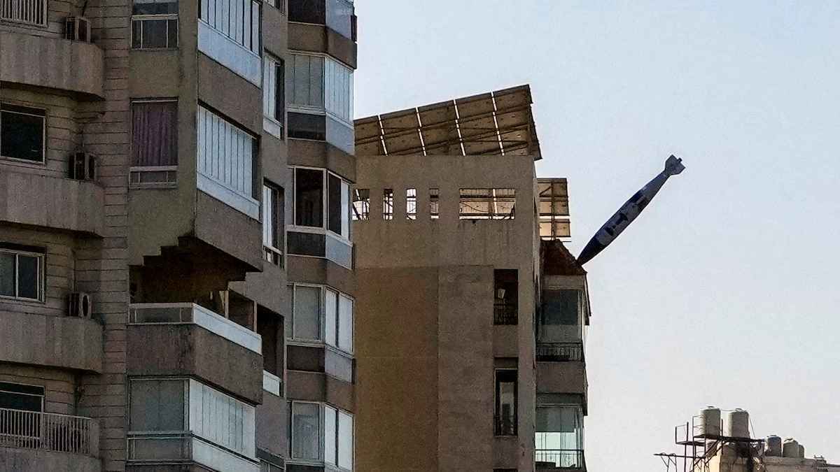 تزن 2000 رطل .. ما سرّ القنبلة التي ألقتها إسرائيل على ضاحية بيروت؟