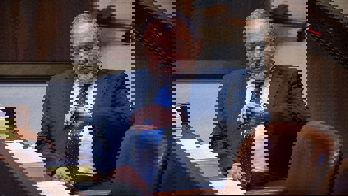 ليبرمان : إسرائيل مسؤولة عن الانفجار في منشأة نطنز الايرانية