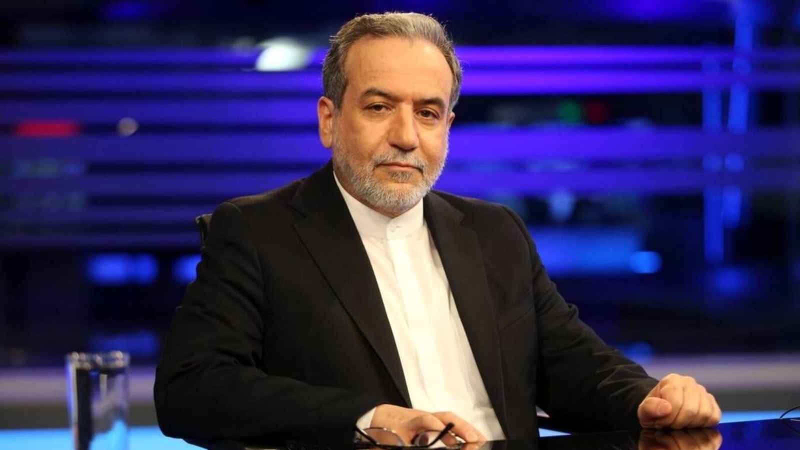 إيران: سنسلم السفارة السورية في طهران لحكومة دمشق الجديدة