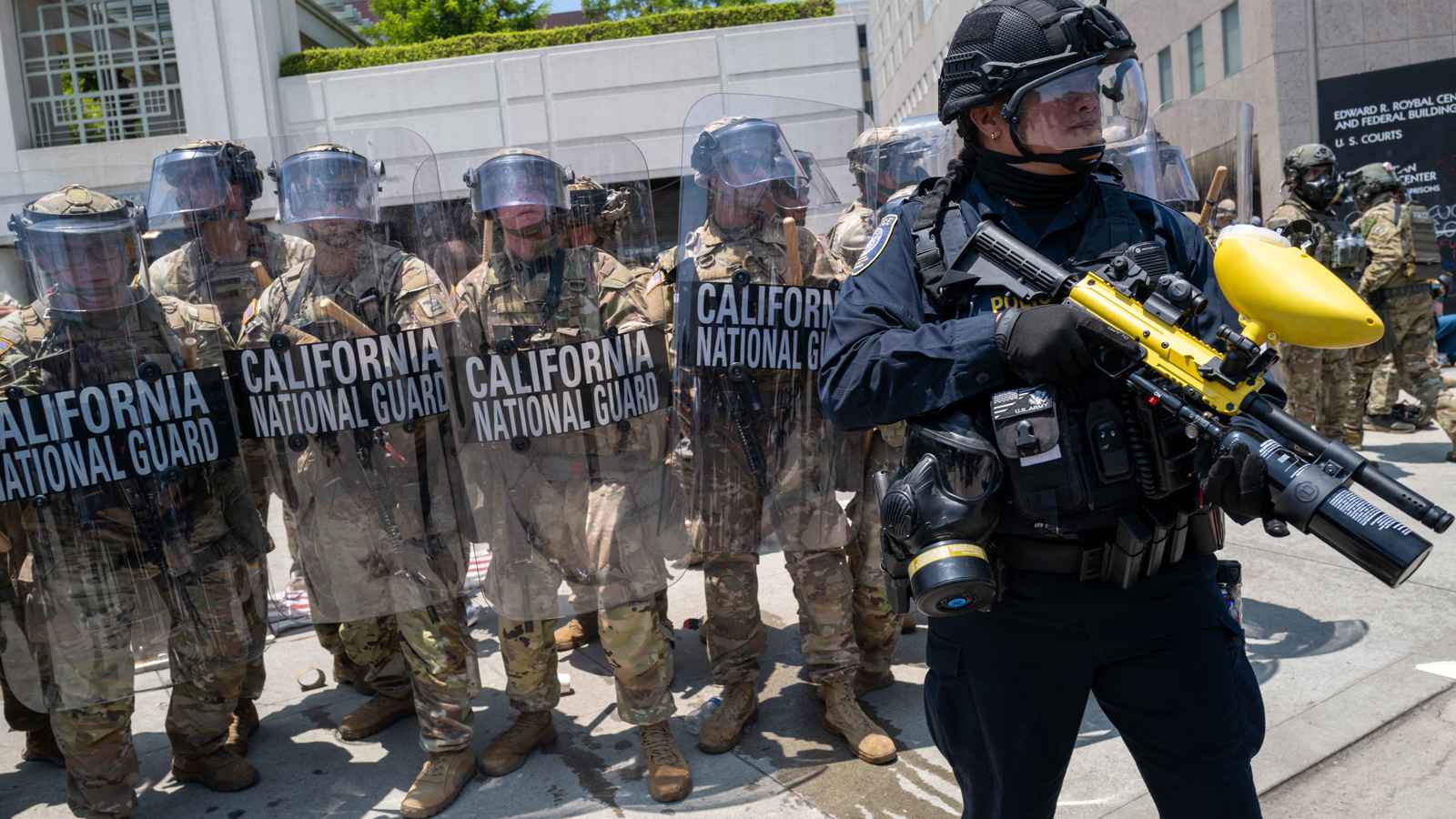 الادعاء في كاليفورنيا يتحرك لإلغاء أمر ترامب بنشر الحرس الوطني
