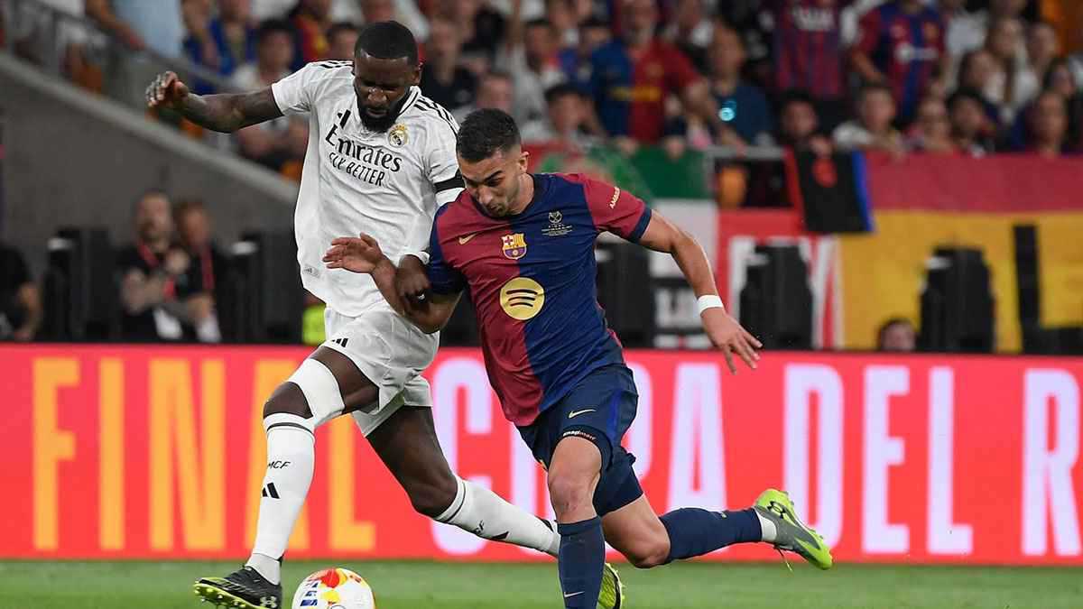 نجم ريال مدريد ينشر مقطعا لـ"فضح" لاعبي برشلونة (فيديو)