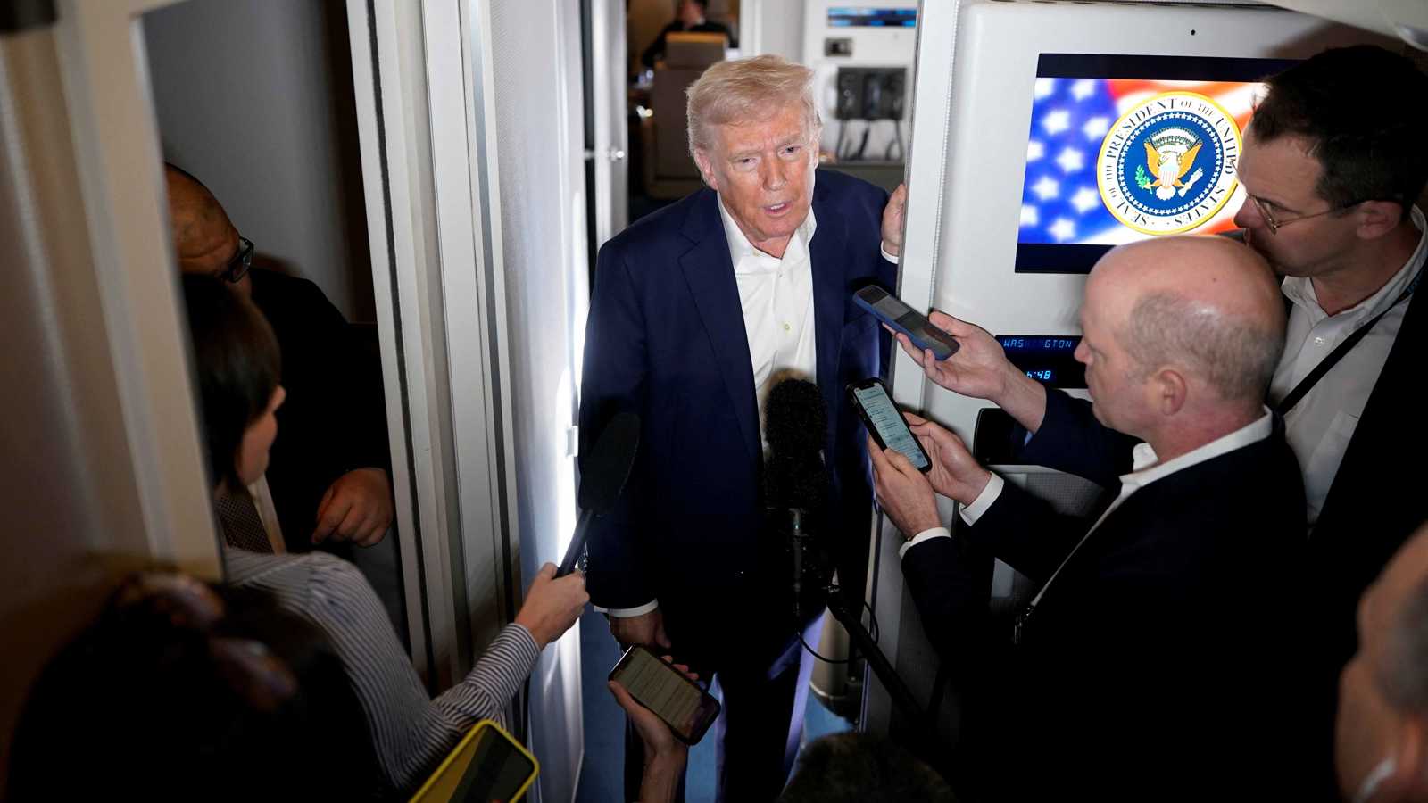 ترامب يلوح بخفض الرسوم الجمركية المفروضة على البرازيل