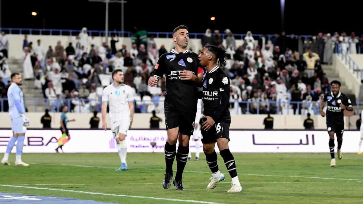 الجلاد يتوعد.. 4 رسائل نارية من حمد الله ترعب دفاع الاتحاد