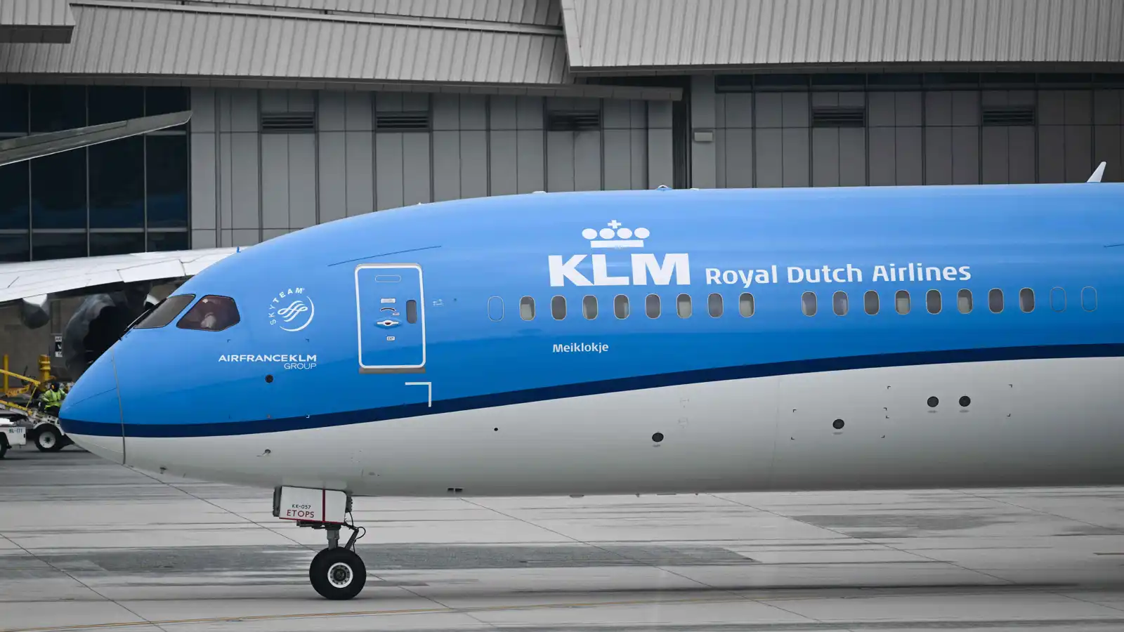 طائرة تتبع الخطوط الجوية الملكية الهولندية